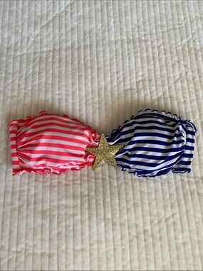 🌼 Victoria’s Secret Swim Top Summer Fourth of July Swim Top size Small